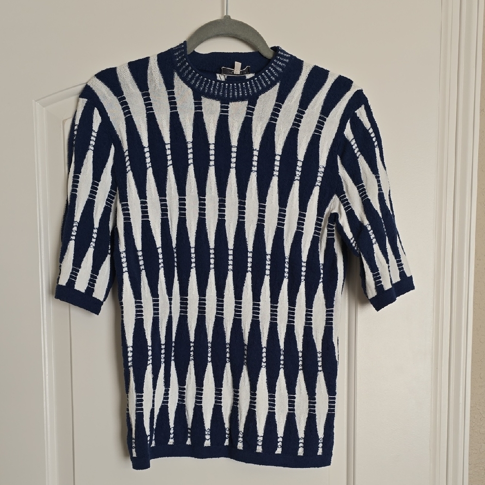 Lafayette 148 New York Men's Sweater in Navy and White